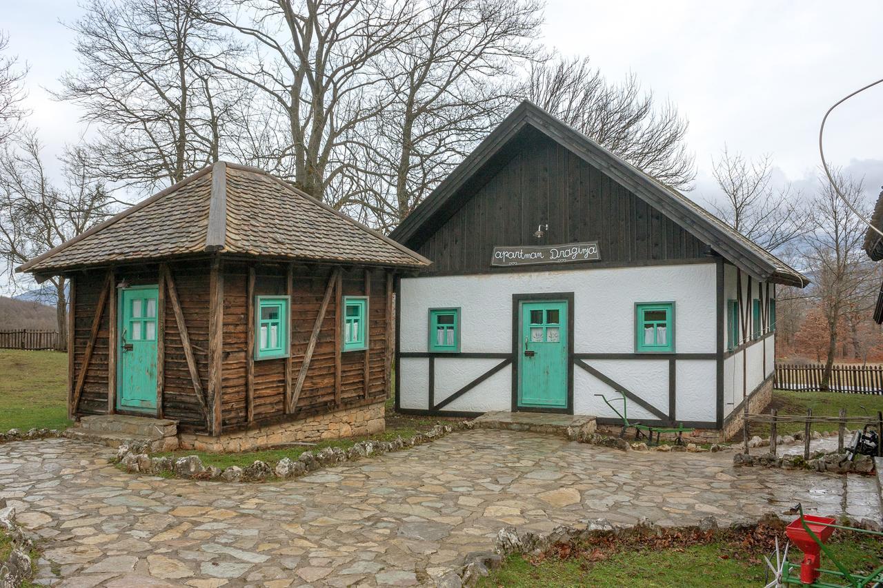 Farm Stay Cardaklije Kulen Vakuf Szoba fotó